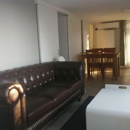 Hilltop Apartman *